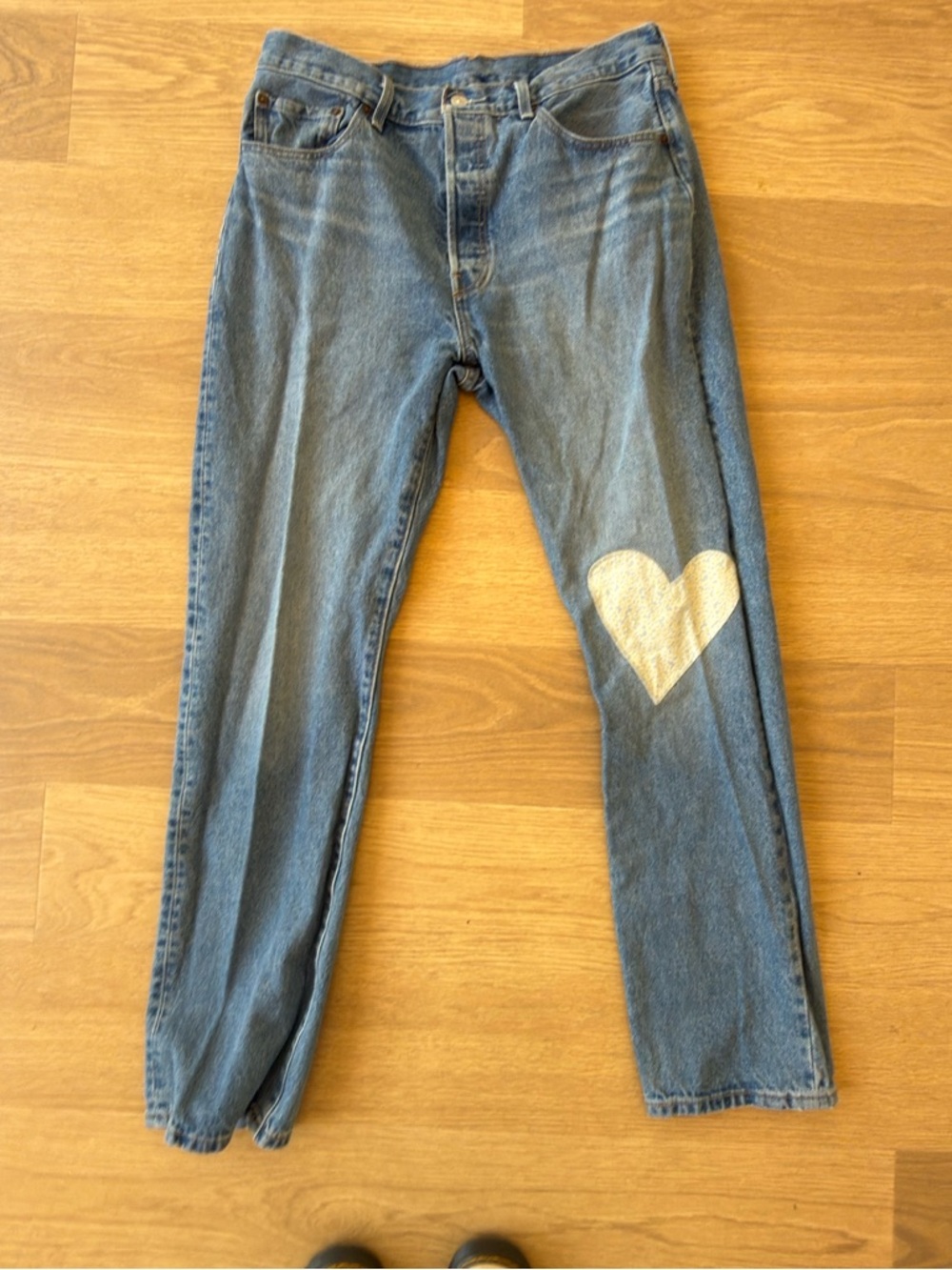 Special Anniversary Edition Levi's‎ Blue Straight Leg Jeans with Heart Patch
